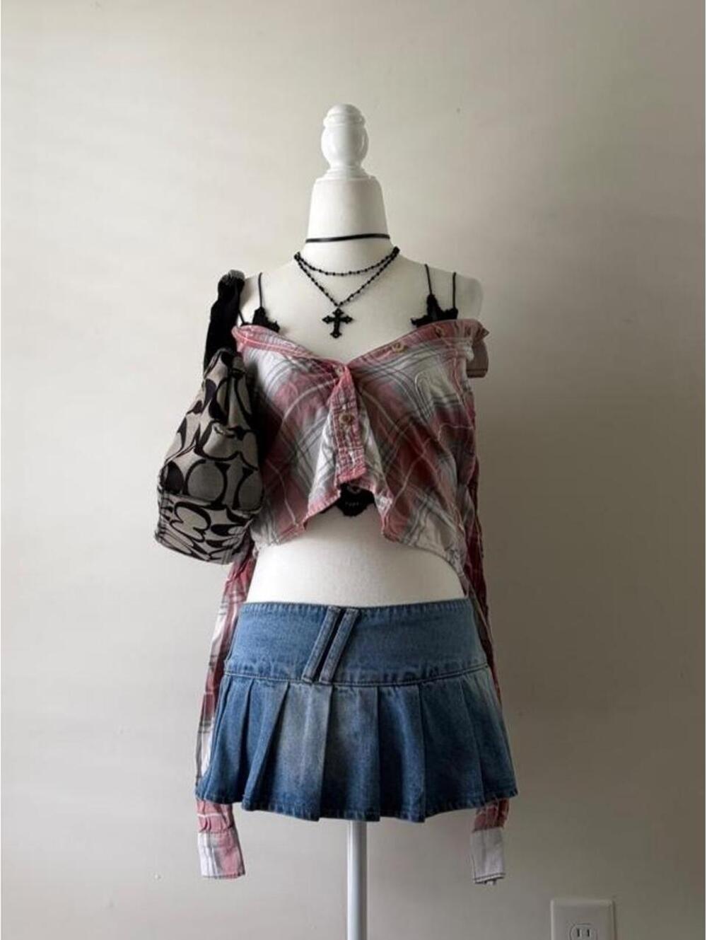 Y2K American Eagle Pink Plaid Cropped Button Up Grunge Coquette Top 🖤